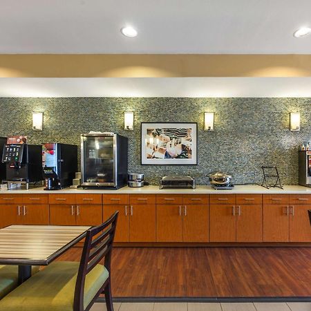 Best Western Plus Tuscumbia/Muscle Shoals Hotel & Suites Exterior photo