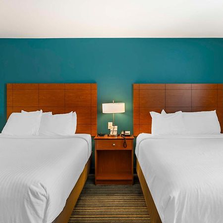 Best Western Plus Tuscumbia/Muscle Shoals Hotel & Suites Exterior photo