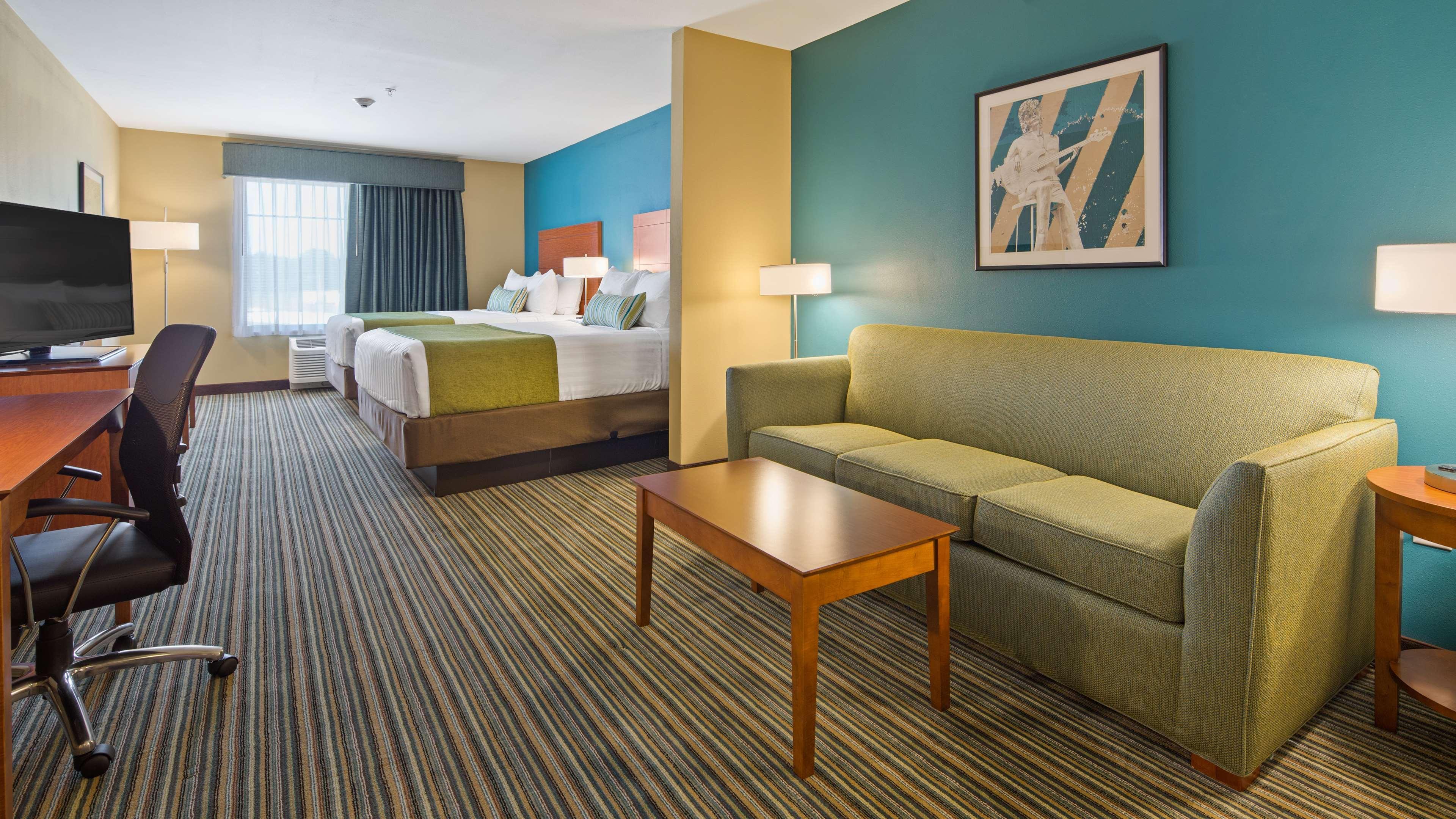 Best Western Plus Tuscumbia/Muscle Shoals Hotel & Suites Exterior photo