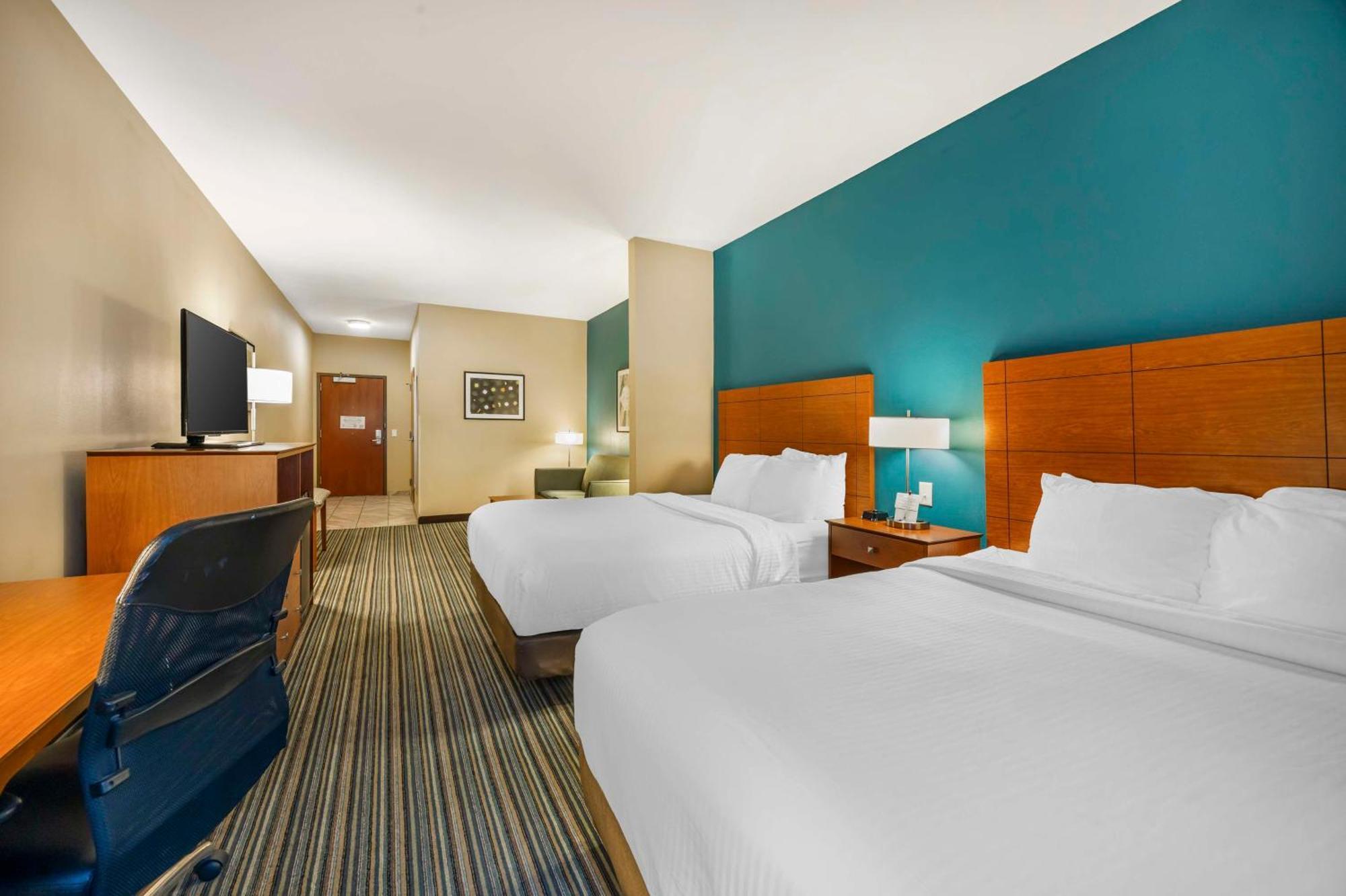 Best Western Plus Tuscumbia/Muscle Shoals Hotel & Suites Exterior photo