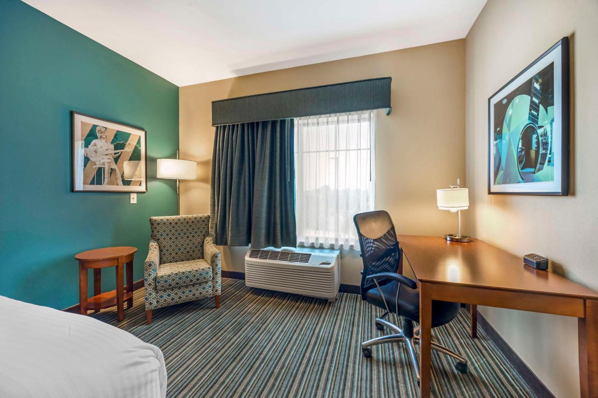 Best Western Plus Tuscumbia/Muscle Shoals Hotel & Suites Exterior photo
