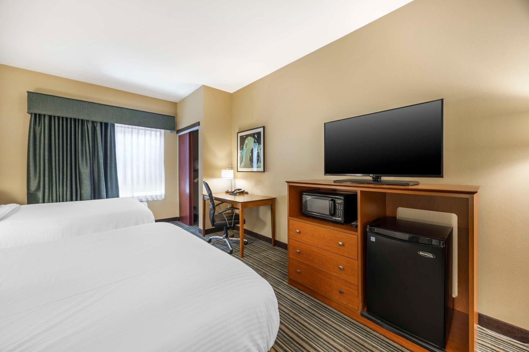 Best Western Plus Tuscumbia/Muscle Shoals Hotel & Suites Exterior photo
