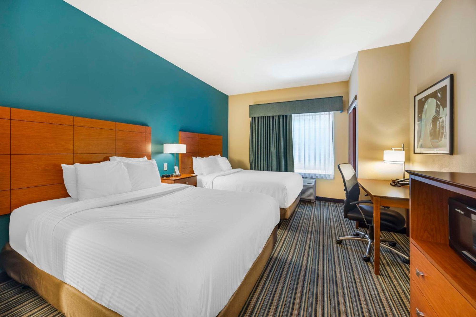 Best Western Plus Tuscumbia/Muscle Shoals Hotel & Suites Exterior photo