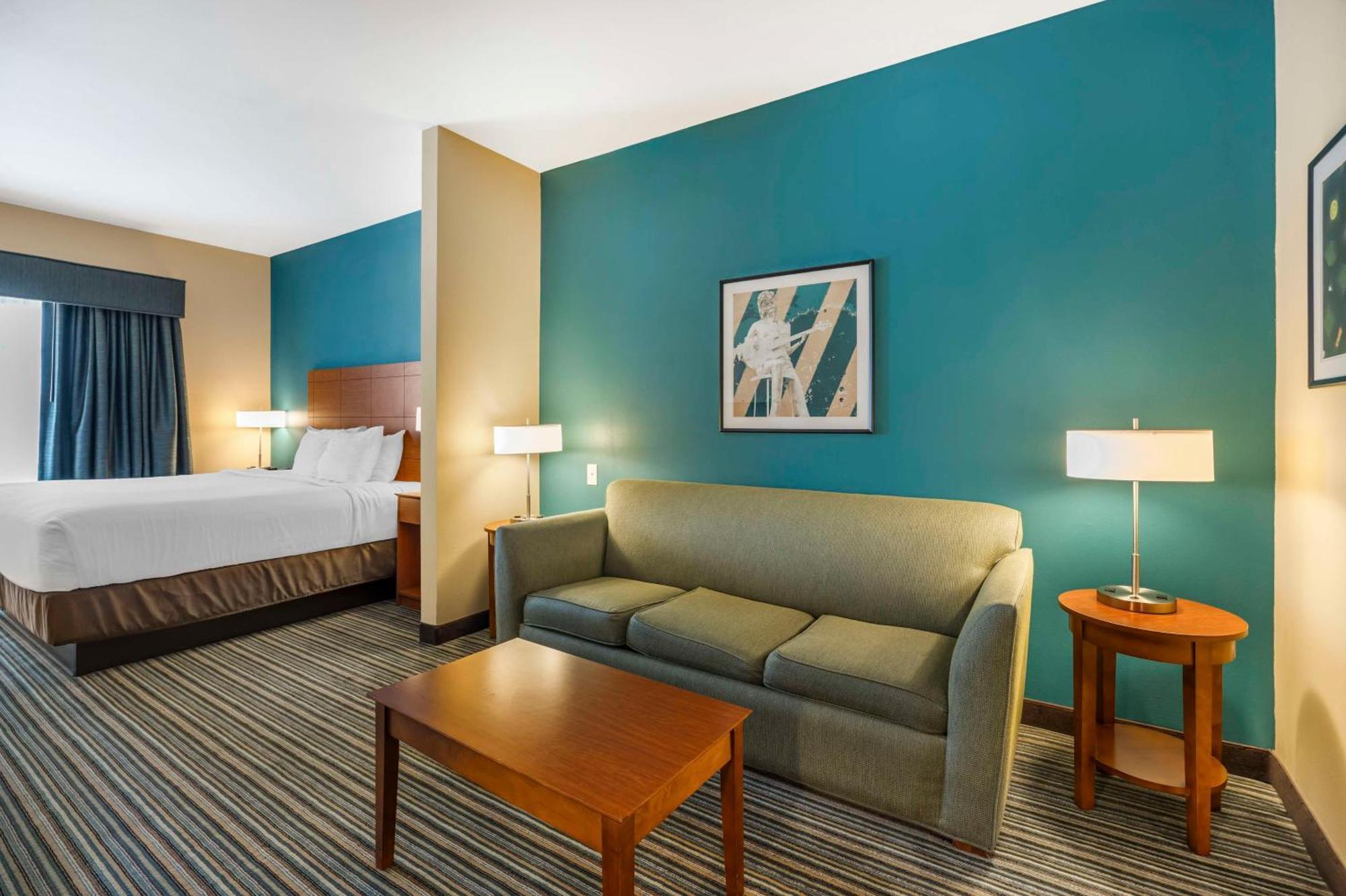 Best Western Plus Tuscumbia/Muscle Shoals Hotel & Suites Exterior photo