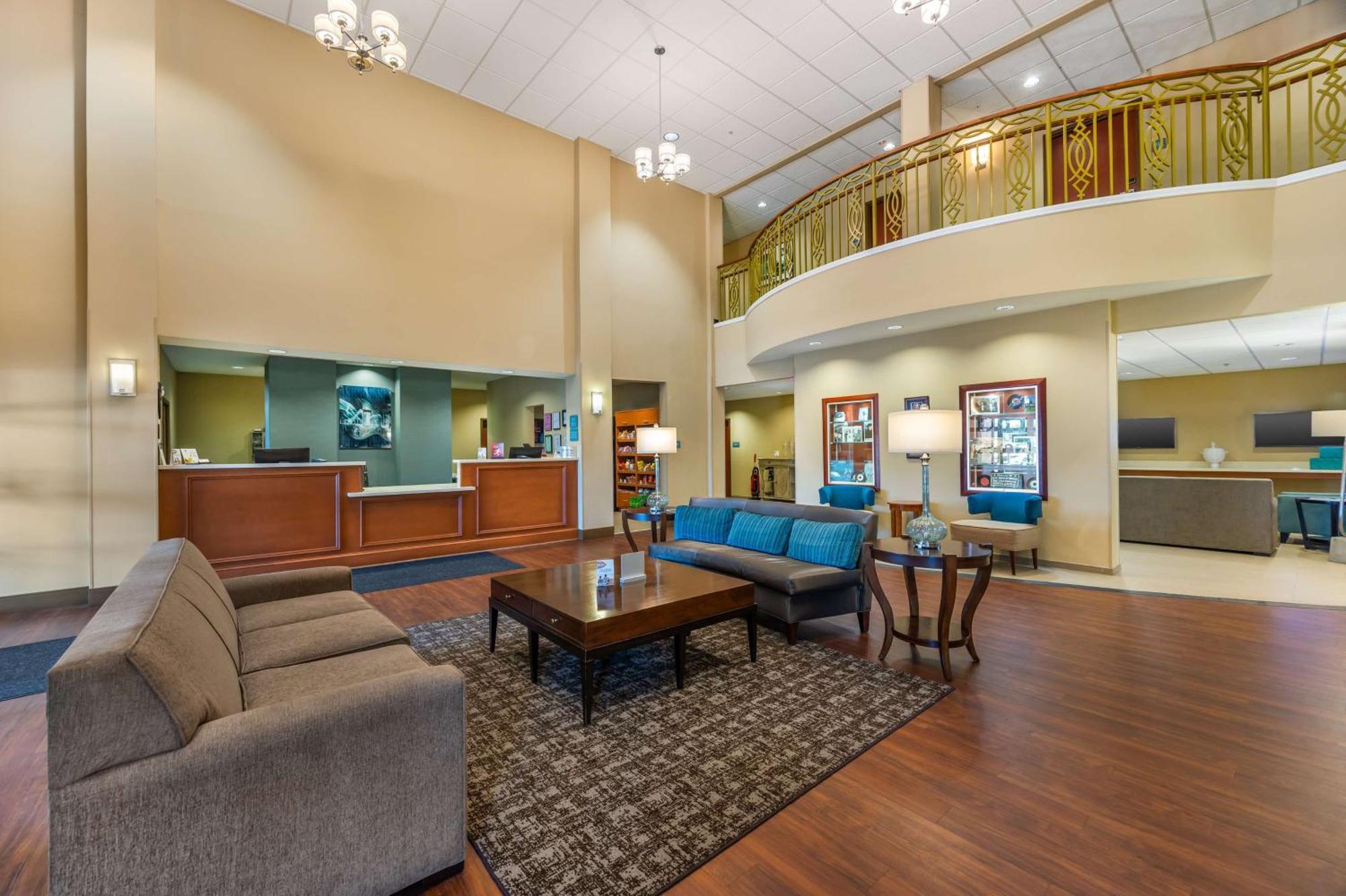 Best Western Plus Tuscumbia/Muscle Shoals Hotel & Suites Exterior photo
