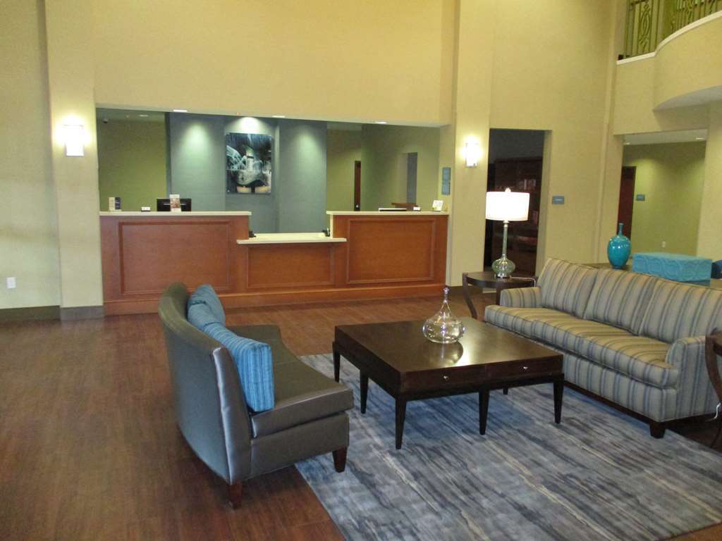 Best Western Plus Tuscumbia/Muscle Shoals Hotel & Suites Interior photo