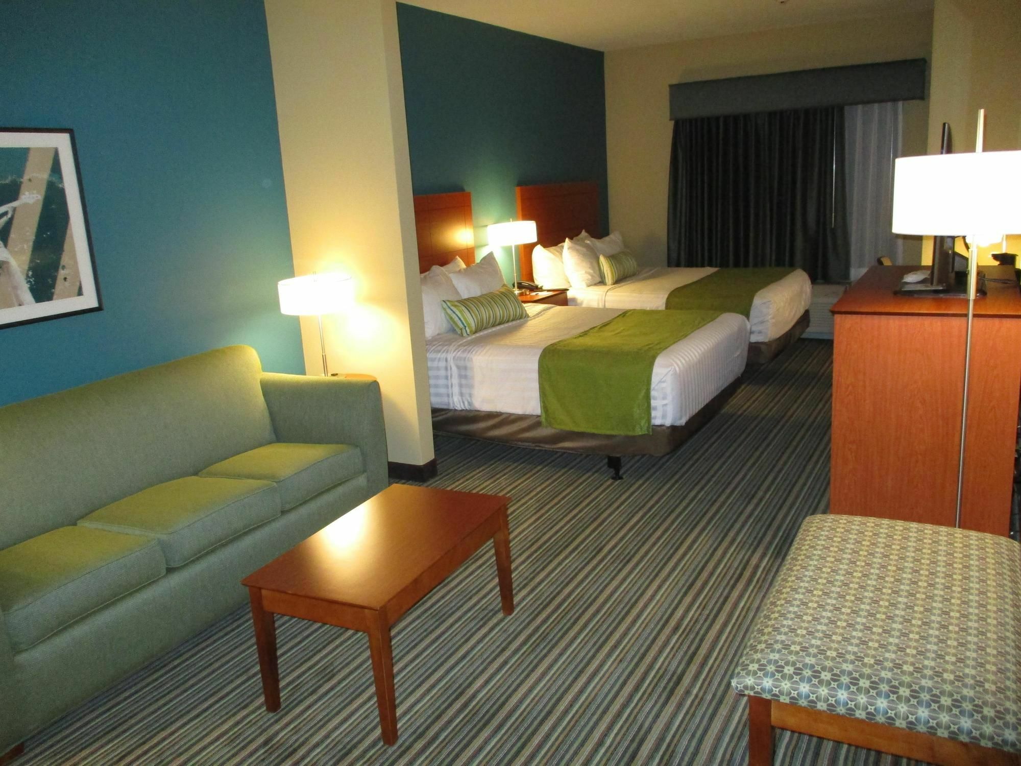 Best Western Plus Tuscumbia/Muscle Shoals Hotel & Suites Exterior photo